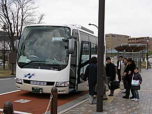 バス